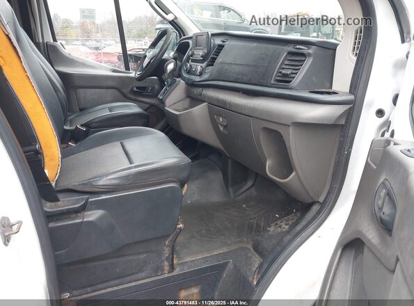1FTBR1C82LKB43546 2020 FORD TRANSIT-250 White წინა სალონის ხედი