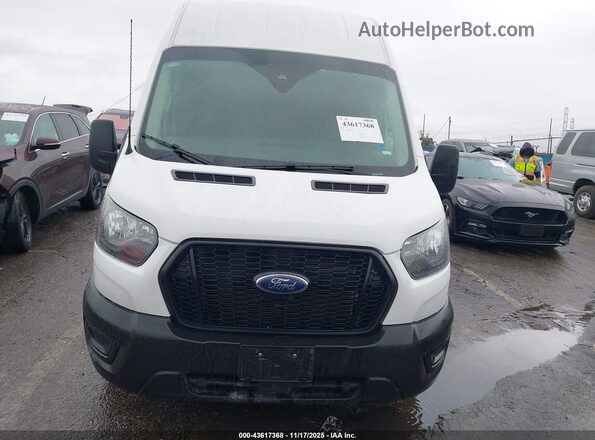 1FTBR1X8XPKB01786 2023 FORD TRANSIT-250 White Widok z przodu