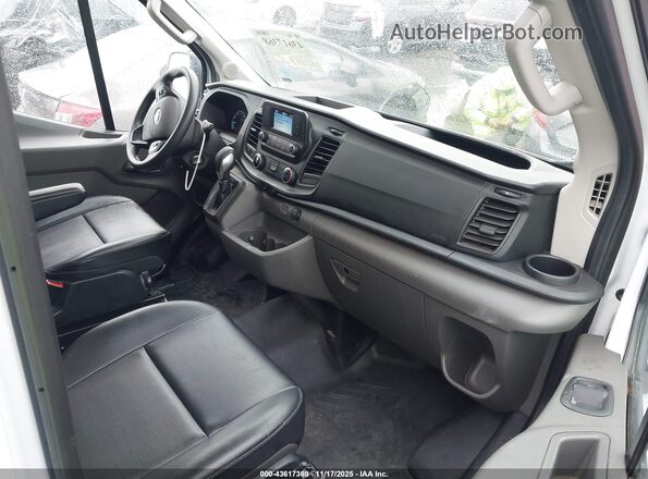 1FTBR1X8XPKB01786 2023 FORD TRANSIT-250 White Widok wnętrza z przodu