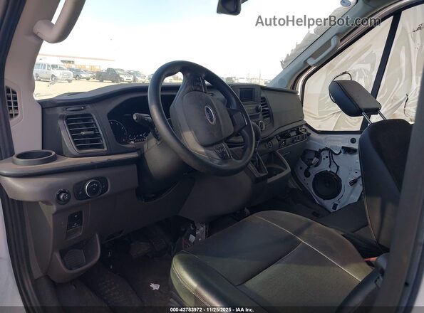 1FTBR2C82PKC00811 2023 FORD TRANSIT-250 White Вид салону спереду
