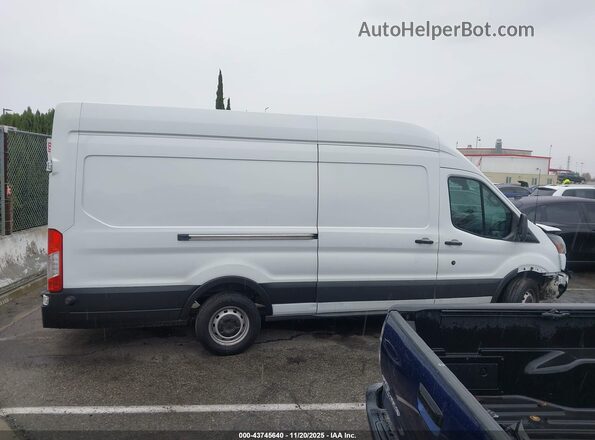1FTBW3XG3HKA87226 2017 FORD TRANSIT-350 White Вид задньої частини салону