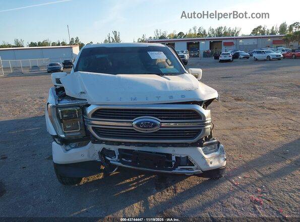 1FTFW1E87NFB47451 2022 FORD F150 White Widok zestawu wskaźników