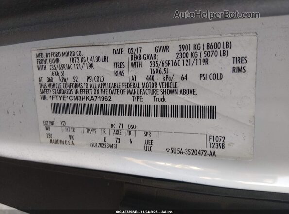 1FTYE1CM3HKA71962 2017 FORD TRANSIT-150 White Vista del compartimento del motor