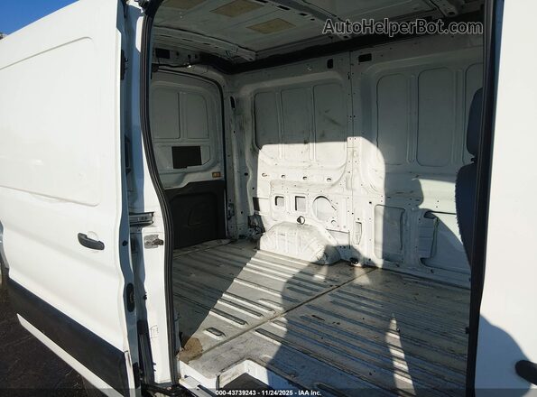 1FTYE1CM3HKA71962 2017 FORD TRANSIT-150 White Vista de la etiqueta del VIN