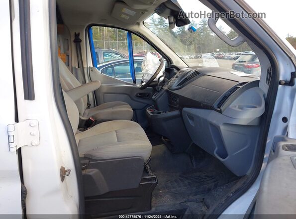 1FTYR1ZM0GKB04295 2016 FORD TRANSIT-250 White Front interior view