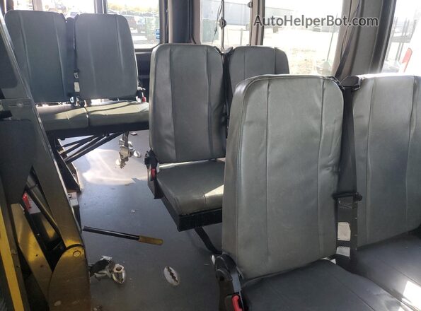 1FTYR3XM6GKA32355 2016 FORD TRANSIT White Vista interior trasera