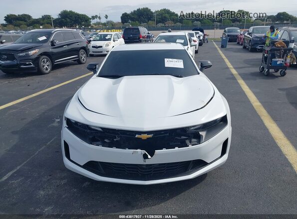1G1FB1RX4N0120006 2022 CHEVROLET CAMARO White ხელსაწყოთა პანელის ხედი