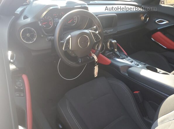 1G1FB3DS7P0158419 2023 CHEVROLET CAMARO Черный Вид панели приборов