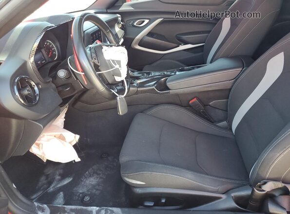 1G1FF3D79P0104376 2023 CHEVROLET CAMARO Красный Вид салона спереди
