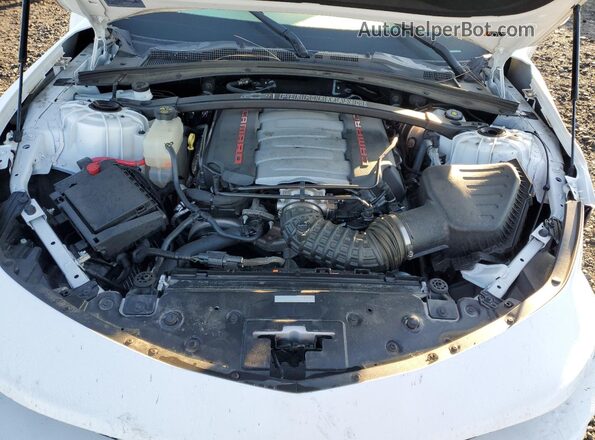 1G1FH1R79P0136378 2023 CHEVROLET CAMARO White Вид задньої частини салону