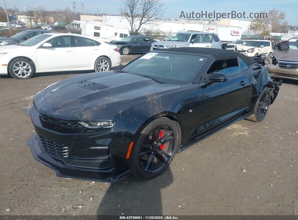 1G1FH3D76M0139107 2021 CHEVROLET CAMARO Black Przód lewy