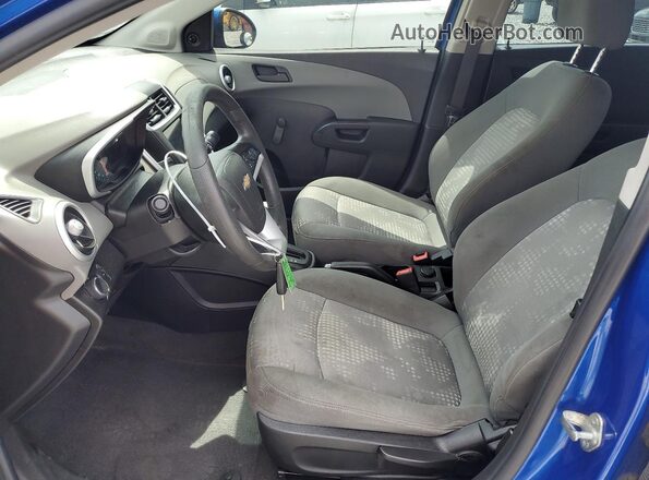 1G1JB5SB1K4149080 2019 CHEVROLET SONIC Blue Front interior view