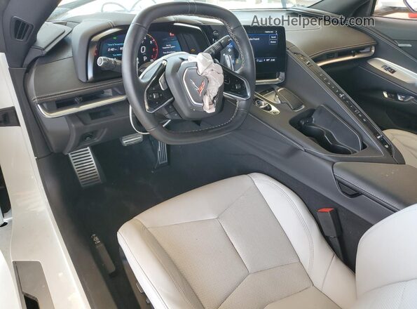 1G1YA3D42N5101221 2022 CHEVROLET CORVETTE White Widok deski rozdzielczej