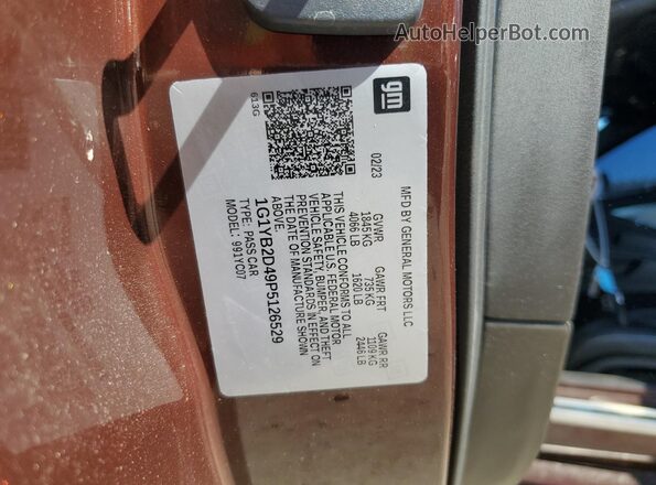 1G1YB2D49P5126529 2023 CHEVROLET CORVETTE Brown Widok komory silnika