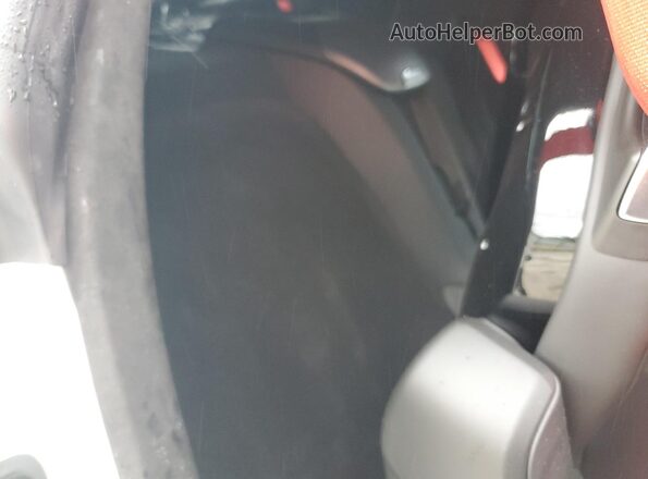 1G1YF2D31P5600159 2023 CHEVROLET CORVETTE White Vista de los asientos traseros