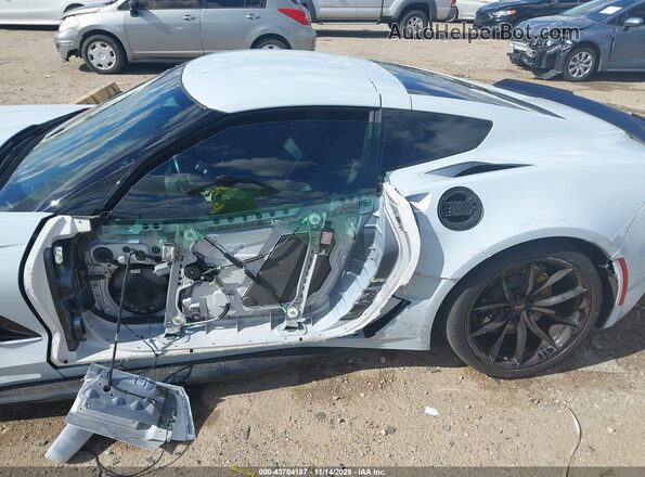 1G1YY2D72J5103447 2018 CHEVROLET CORVETTE Синий Вид спереди