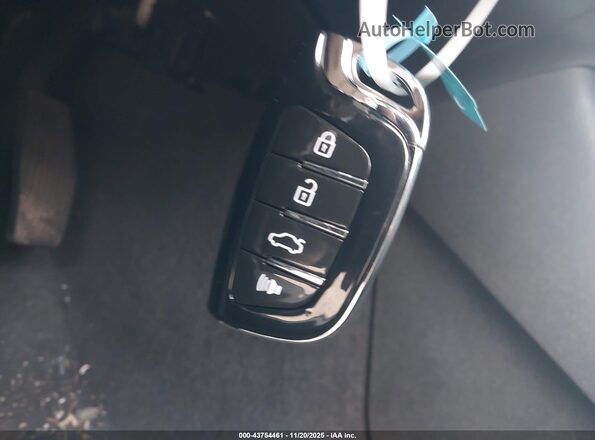 1G1ZD5ST2NF130701 2022 CHEVROLET MALIBU White Widok deski rozdzielczej