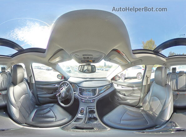 1G4ZP5SZ2JU136552 2018 BUICK LACROSSE Red 