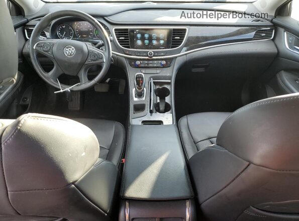 1G4ZP5SZ8JU123322 2018 BUICK LACROSSE Silver Widok deski rozdzielczej