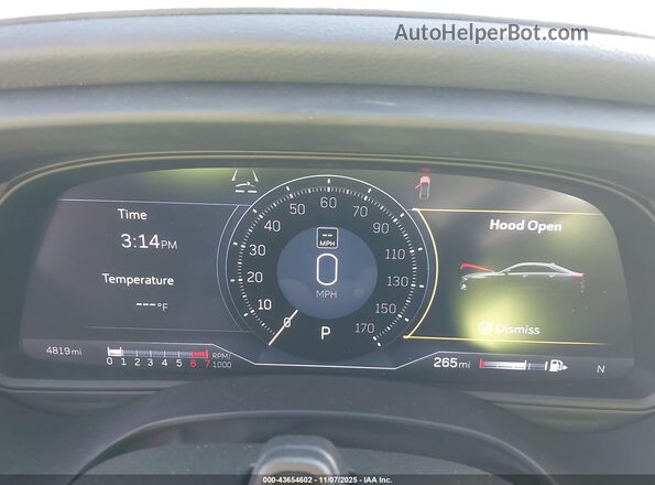 1G6DF5RK6R0122346 2024 CADILLAC CT4 Red Widok tylnych siedzeń