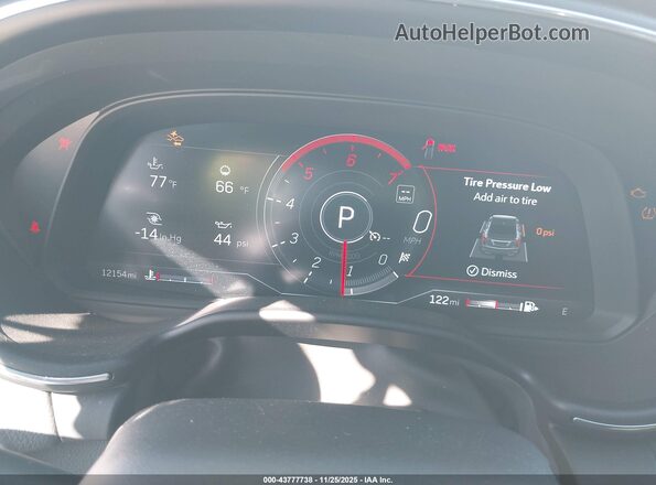 1G6DN5RW2R0111138 2024 CADILLAC CT5 White Widok tylnych siedzeń