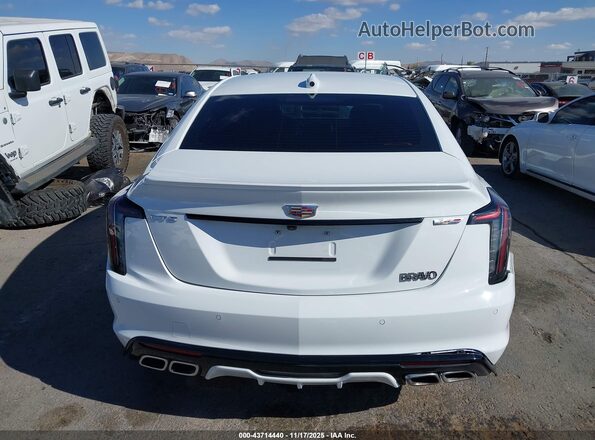 1G6DR5RW5R0132585 2024 CADILLAC CT5 White 