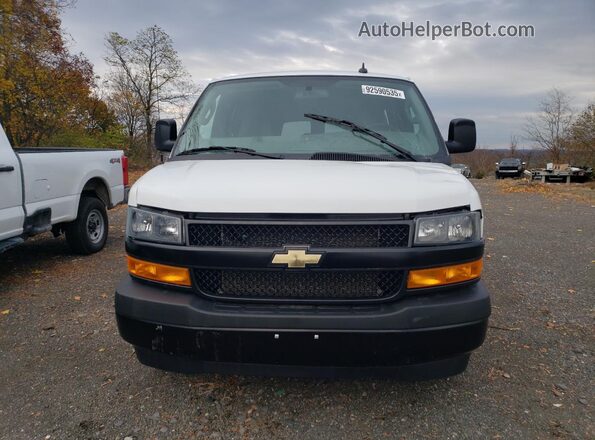 1GAZGNF71R1264722 2024 CHEVROLET EXPRESS White Vista frontal