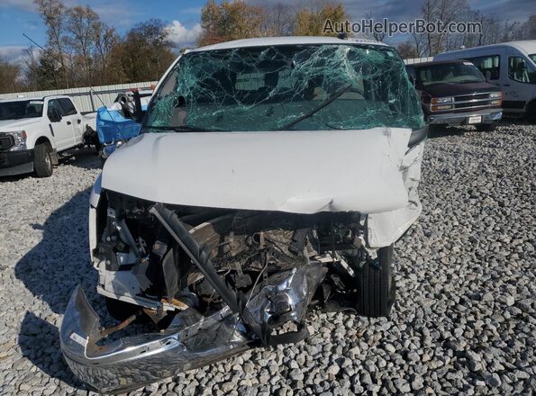 1GAZGPFF3H1208573 2017 CHEVROLET EXPRESS White Widok z przodu