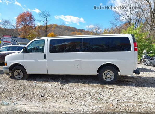 1GAZGPFG5J1330298 2018 CHEVROLET EXPRESS White 