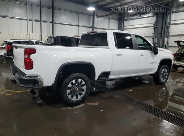 1GC4YNEY9NF159531 2022 CHEVROLET SILVERADO White Tył prawy