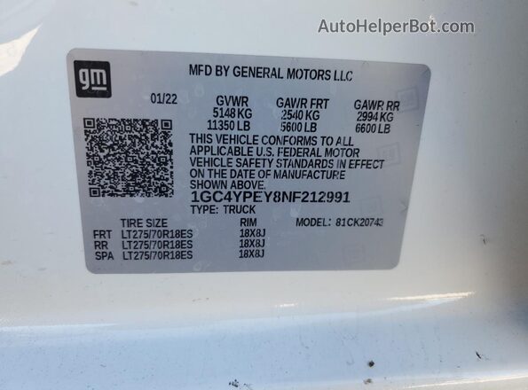 1GC4YPEY8NF212991 2022 CHEVROLET SILVERADO White Vista del compartimento del motor