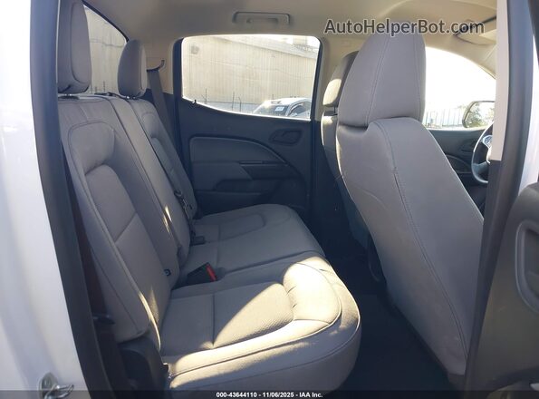 1GCGSBEAXN1283272 2022 CHEVROLET COLORADO White VIN კოდის სტიკერის ხედი