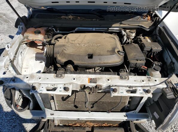 1GCGSBEN7L1180147 2020 CHEVROLET COLORADO White Rear interior view