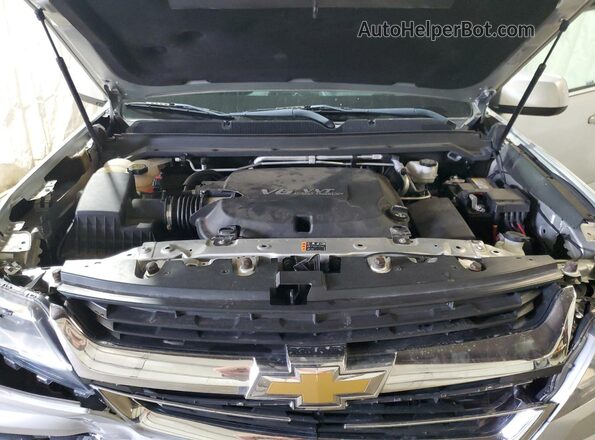 1GCGTCEN7L1190163 2020 CHEVROLET COLORADO Silver Rear interior view