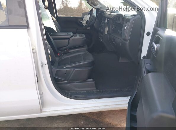1GCPABEK0NZ601512 2022 CHEVROLET SILVERADO White Front interior view