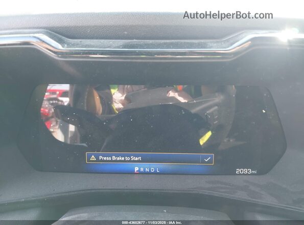 1GCPSCEK5S1226925 2025 CHEVROLET COLORADO White Vista de los asientos traseros