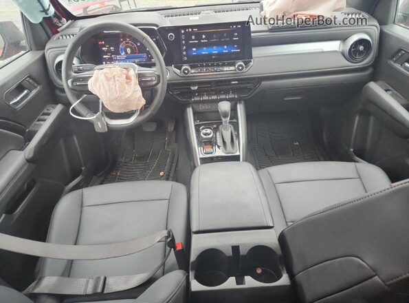 1GCPTCEK1R1168612 2024 CHEVROLET COLORADO Burgundy Առջևի վահանակի տեսք
