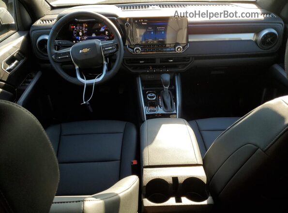 1GCPTCEK6S1192507 2025 CHEVROLET COLORADO Черный Вид панели приборов