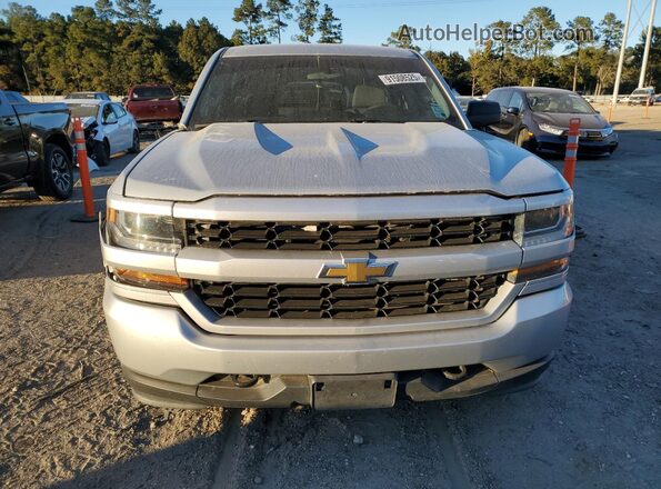 1GCRCPEC7HZ202013 2017 CHEVROLET SILVERADO Silver Вид спереду