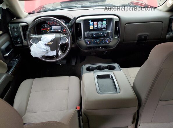 1GCUKREC3JF120750 2018 CHEVROLET 1500 Красный Вид панели приборов