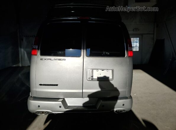 1GCWGAF74S1205060 2025 CHEVROLET EXPRESS Gray უკანა ხედი