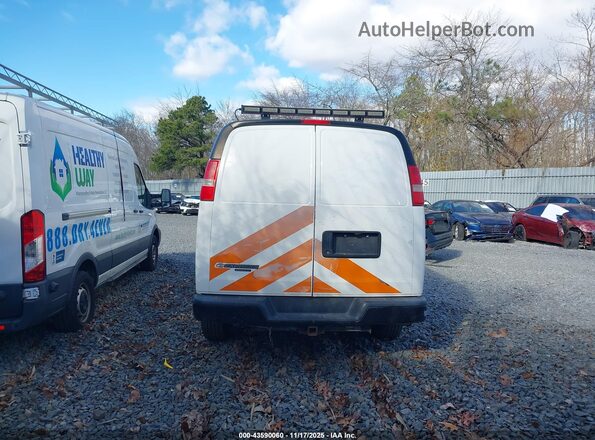 1GCWGAFF7G1125671 2016 CHEVROLET EXPRESS White 