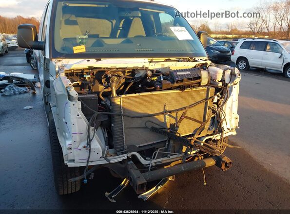 1GCWGAFG3L1175132 2020 CHEVROLET EXPRESS White Vista frontal