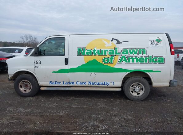 1GCWGAFG5J1908777 2018 CHEVROLET EXPRESS White 