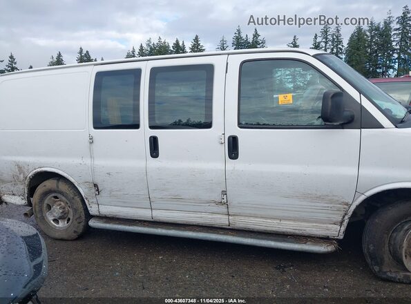 1GCWGAFG5L1176637 2020 CHEVROLET EXPRESS White ხელსაწყოთა პანელის ხედი