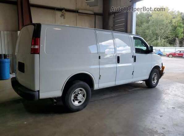 1GCWGAFP0N1174782 2022 CHEVROLET EXPRESS White Հետևի աջ