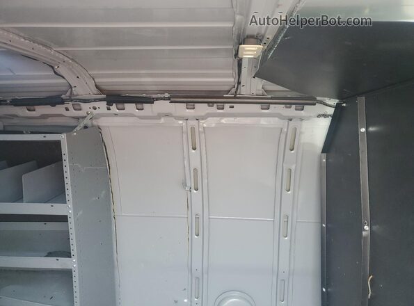 1GCWGAFP5R1266332 2024 CHEVROLET EXPRESS Silver Rear interior view