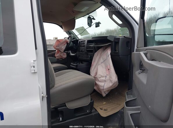 1GCWGAFP8S1103776 2025 CHEVROLET EXPRESS White Front interior view