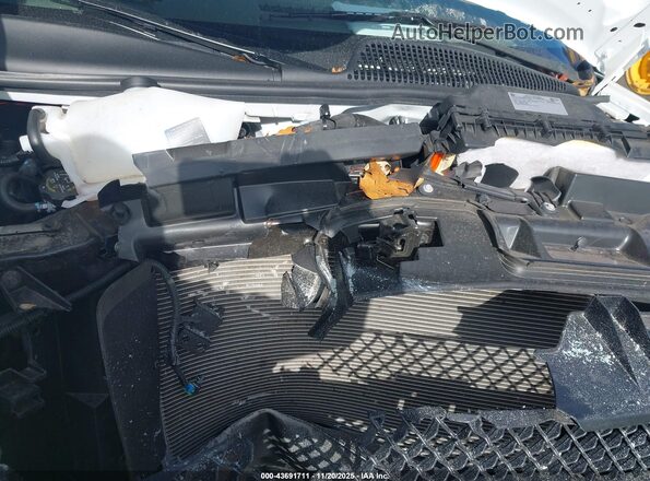 1GCWGAFP8S1103776 2025 CHEVROLET EXPRESS White Rear view