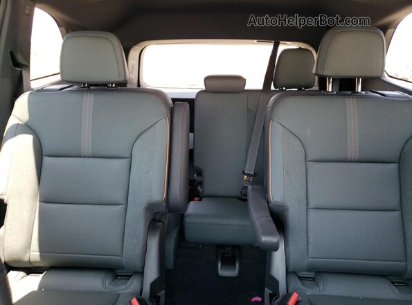 1GKENPRS7SJ117631 2025 GMC ACADIA Коричневый Вид задних сидений